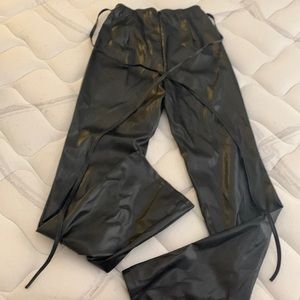 Leather pants with tie